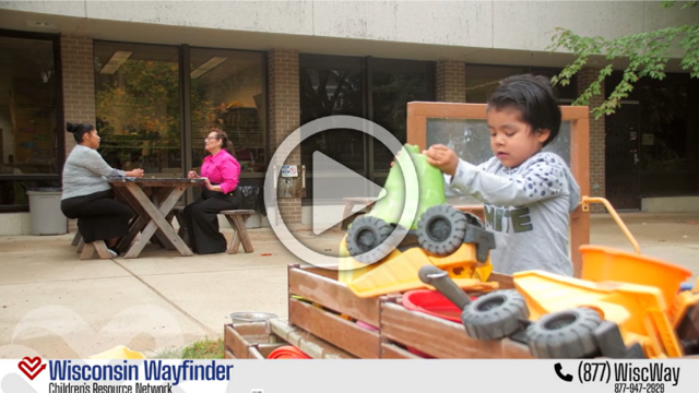 Thumbnail Image of the Wisconsin Wayfinder: Spanish Video
